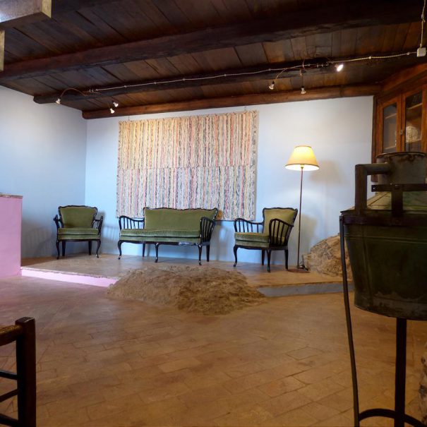 grotta-del-fauno-salottino